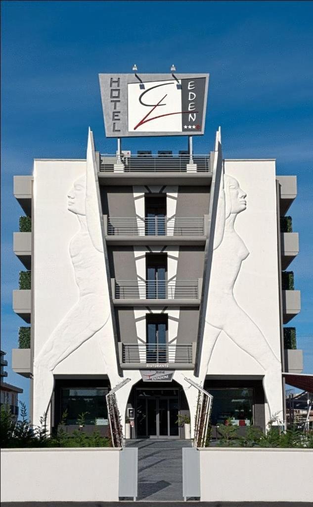 Eden Hotel 산살보 외부 사진