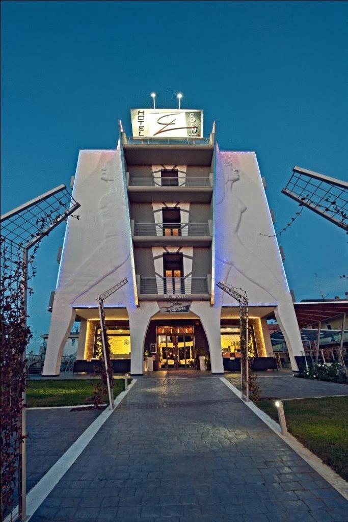 Eden Hotel 산살보 외부 사진